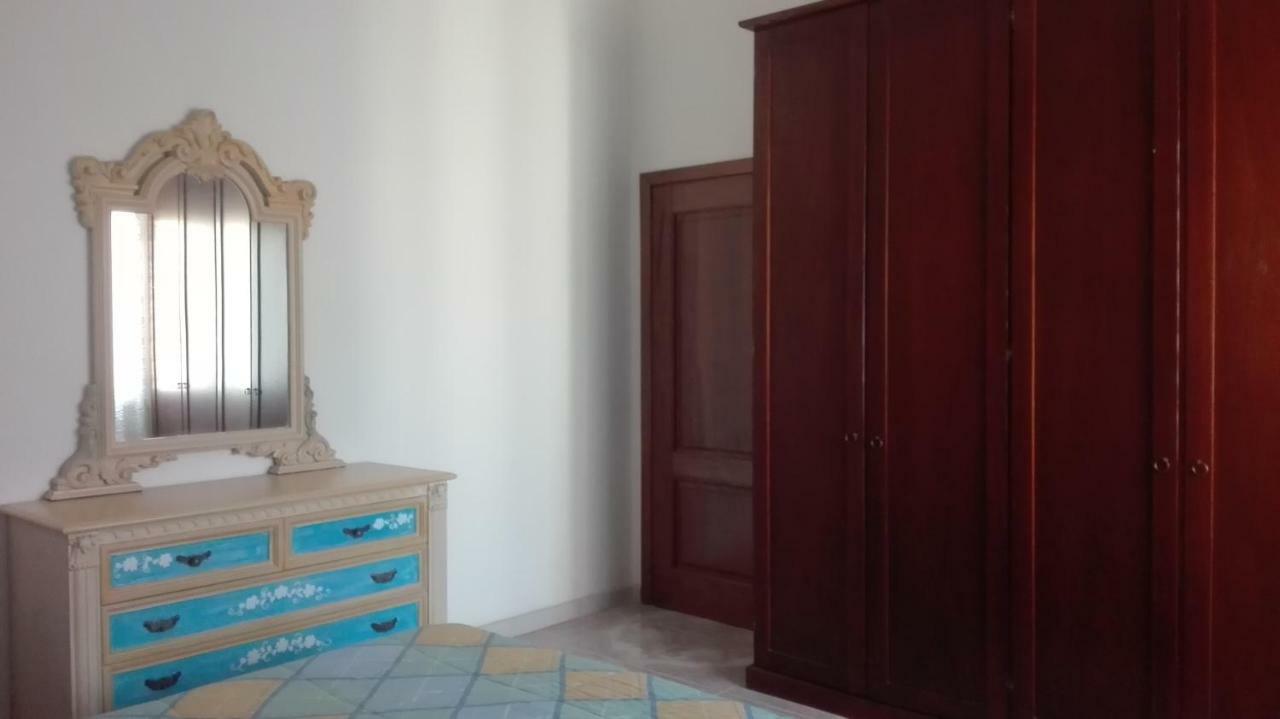 Sunflower House Apartment Siniscola Luaran gambar