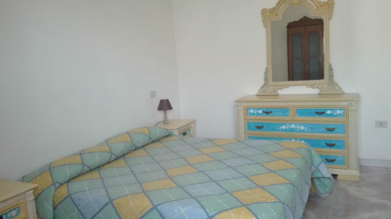 Sunflower House Apartment Siniscola Luaran gambar